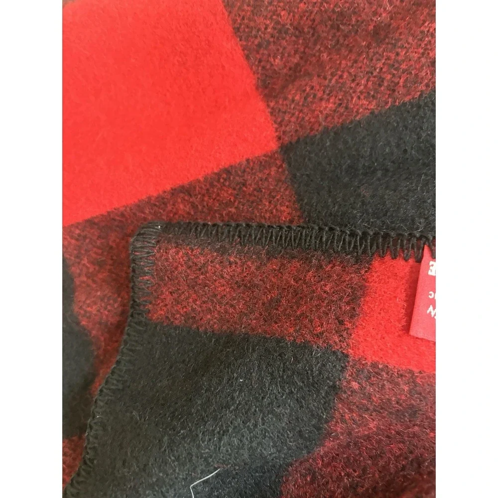 Marlboro Country Store Red Buffalo Plaid Wool Throw Blanket 72
